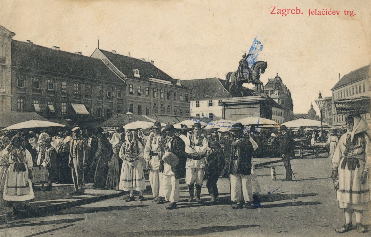 Trg bana Jelačića oko 1905. godine, tržnica